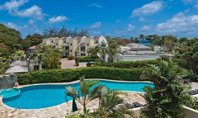Mullins House | Holiday Rental On Mullins Bay. Short Walk To Mullins Beach. Includes A Cook.