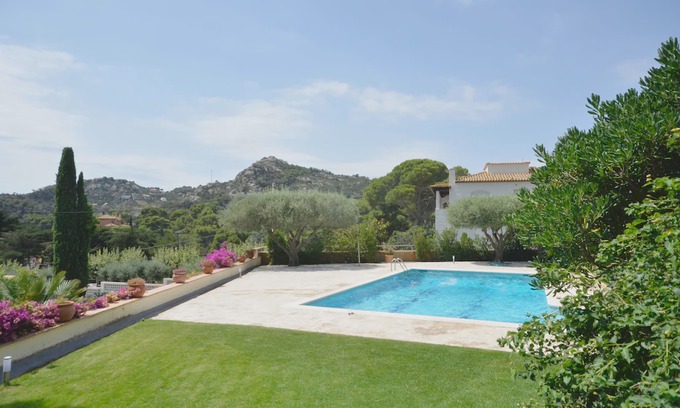 Aiguablava House | Holiday rental semidetached with swimming pool in Begur, Aiguablava