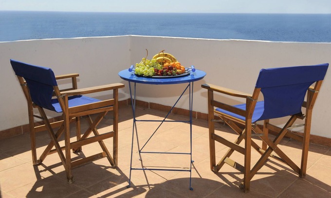 Megas Gialos Villa | Holiday Resort In Syros, Cyclades
