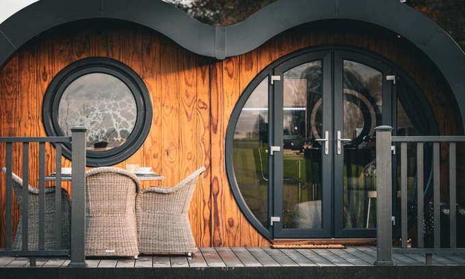 Knaresborough Cabin | Hollins Farm - Dog Friendly, Self Catering Holiday Lodges