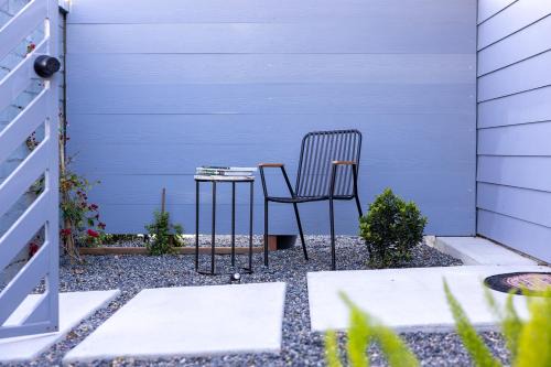 Burbank House | Hollywood Family Nest in Burbank, Steps to Studios!