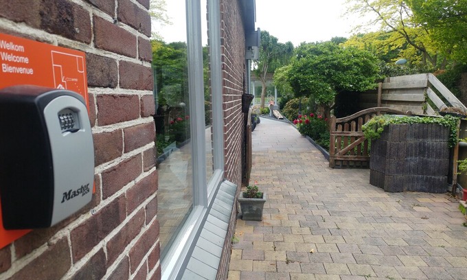 Zuidoostbeemster Apartment | Home For 2. Apartment 15 Minutes From Amsterdam