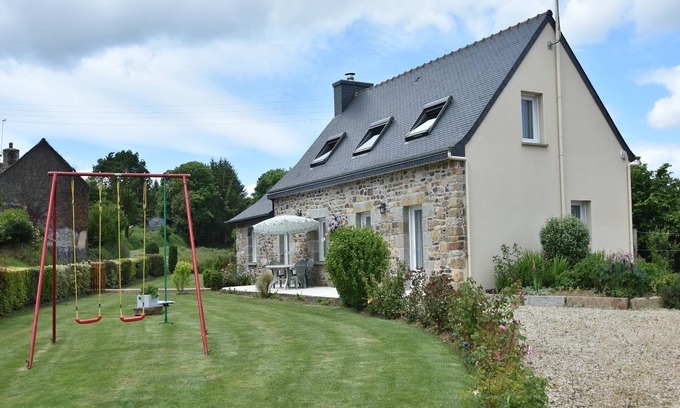 Plouvara House | Home for 7 Guests in Plouvara