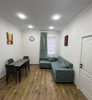 Avlabari Apartment | Home in Tiflis