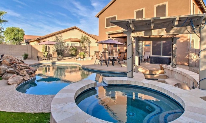 Copper Basin House | Home w/Waterfall Pool + Hot Tub in San Tan Valley!