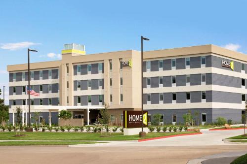 Deco Hotel | Home2 Suites by Hilton Houston Willowbrook