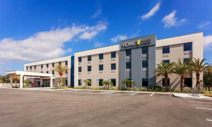 Vero Beach Hotel | Home2 Suites By Hilton Vero Beach I-95