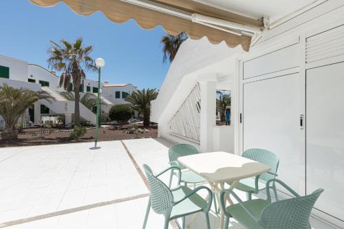 Los Lagos Apartment | Home2book El Cotillo Beach & Terrace Escape