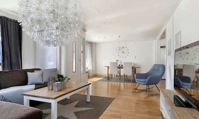 Innerstaden-Ostermalm Apartment | Homely, comfy flat for business