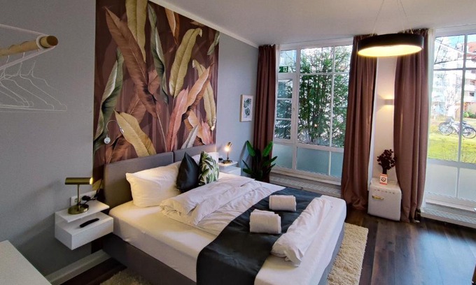Sendlinger Feld Apartment | HOMELY STAY Studio 7 - Elegant Self-Check-In Studio for Urban Travelers