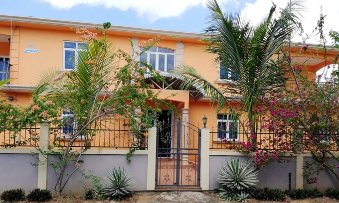 Trou aux Biches Apartment | Homerez - 300m from the beach! Nice apartment for 5 pers. in Trou aux Biches