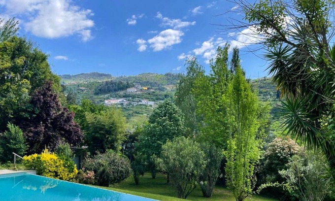 Santa Cruz do Douro Villa | Homerez - Amazing villa 1 km away from the beach for 10 ppl. with swimming-pool