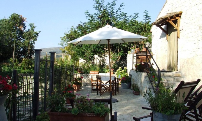 Abbateggio Apartment | Homerez - Apartment in Abbateggio