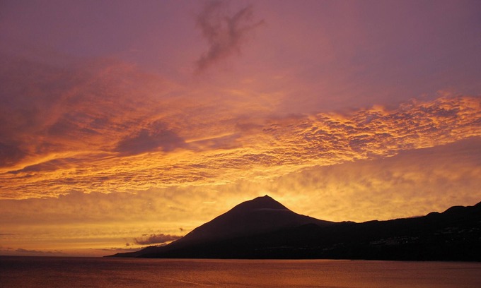Lajes do Pico Apartment | Homerez - Apt sea view, Lajes Do Pico