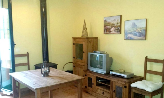 Jabuguillo Apartment | Homerez - Beautiful appartement for 4 ppl. with terrace and balcony at Aracena