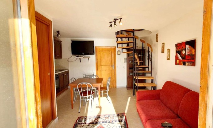 Valle del Sole Apartment | Homerez - Beautiful appartement for 6 ppl. with balcony at Pizzoferrato