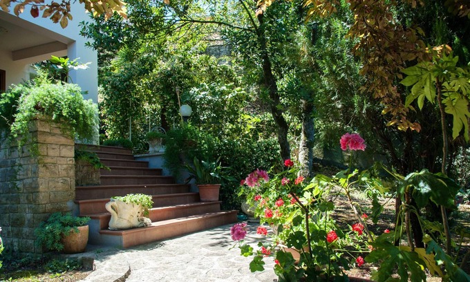 Amelia House | Homerez - Big house for 9 ppl. with garden, terrace and balcony at Amelia