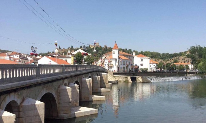 Tomar Apartment | Homerez - Cosy Apartment in Tomar - 55m² with Air Conditioning