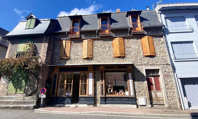 Cierp-Gaud House | Homerez - House 10 km away from the slopes for 10 ppl. with sauna at Cierp-Gaud