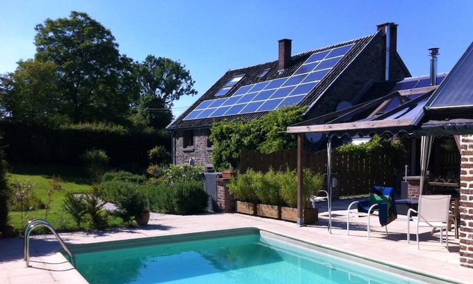 La Reid House | Homerez - House for 9 ppl. with swimming-pool, sauna, jacuzzi and spa at Theux