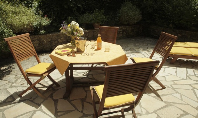 Forcalquier Apartment | Homerez last minute deal - Amazing apartment with shared pool