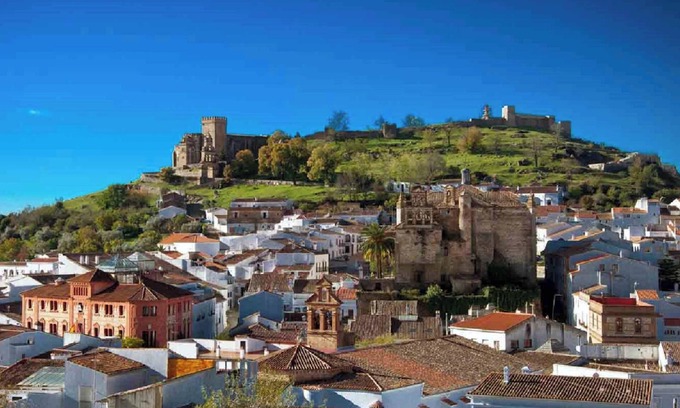 Jabuguillo Apartment | Homerez - Mountain flat in Aracena