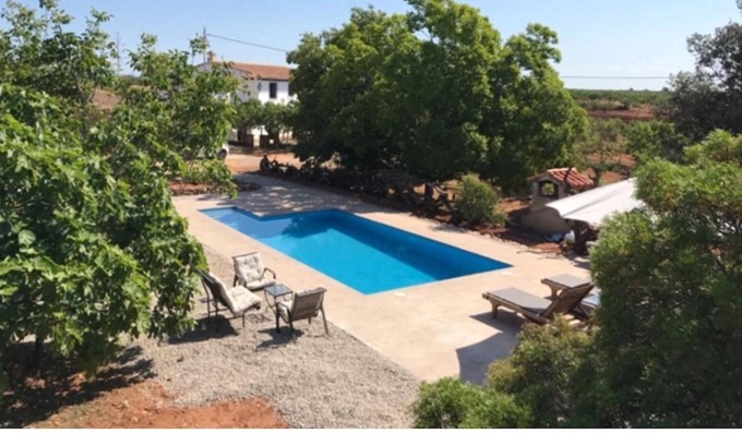 Vall d'Alba Villa | Homerez - Spacious villa for 6 ppl. with swimming-pool at Juncosa - Vall d'Alba