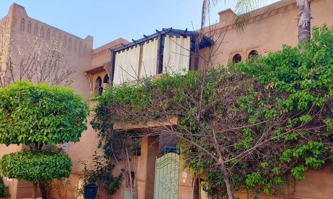 Targa Villa | Homerez - Villa for 6 ppl. with swimming-pool, garden and terrace at Marrakech