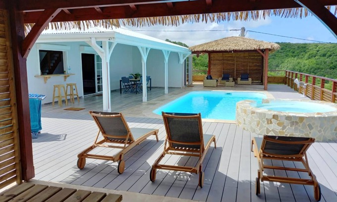 Le Marin Villa | Homerez - Villa for 8 ppl. with swimming-pool, jacuzzi and sea view at Le Marin