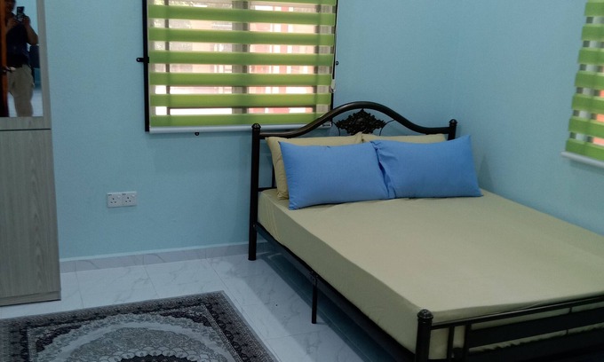 Selising House | Homestay Adilah D