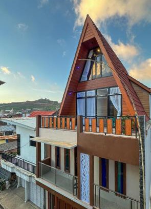 Dieng Kulon House | Homestay Begonia Syari'ah