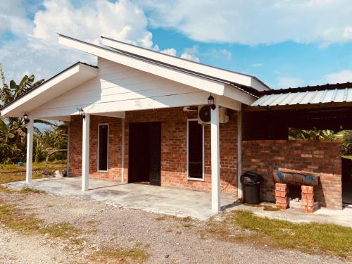 Sekinchan House | Homestay Damai D'Sawah