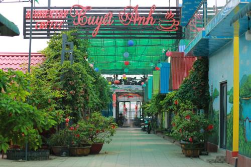 Tri Ton House | Homestay Tuyết Anh
