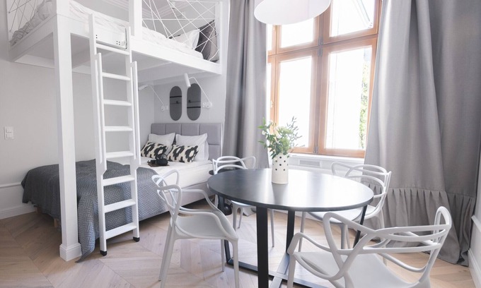 Grunwald Apartment | Homewell Apartments Wilson Park II