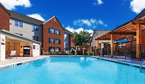 Greensboro Hotel | Homewood Suites by Hilton Greensboro