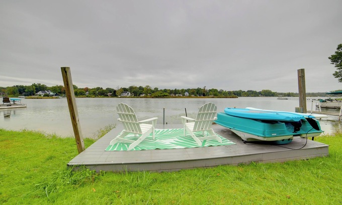 Alto Cottage | Homey Lakefront Escape w/Boat Dock, Fire Pit