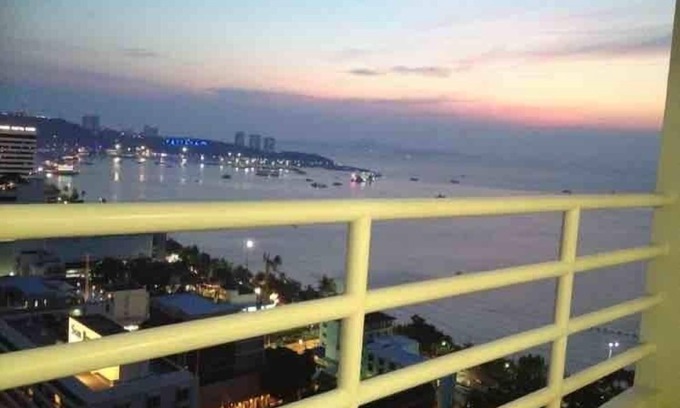 Pattaya Bay Apartment | Honeys ViewTalay 6 Pattaya Beach Seaview