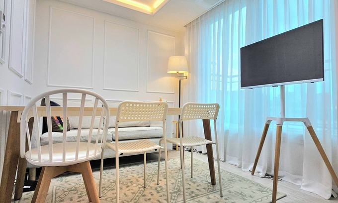 Mapo Apartment | #Hongdae#Best, Latest House #Family#Friends#Yeontrural Park