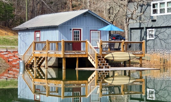Rising Fawn Cabin | Hooked On A Feeling — Fishing Cabin