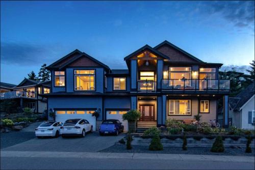 Regional District of Nanaimo Apartment | Hope's Happy Suite
