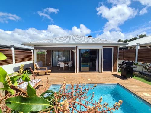 Saint-Claude House | Horizon Lodges