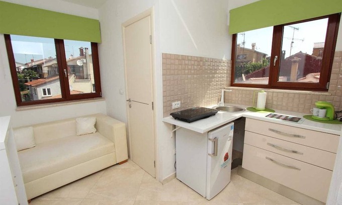Rovinj Apartment | HORIZONT Studio 2nd floor