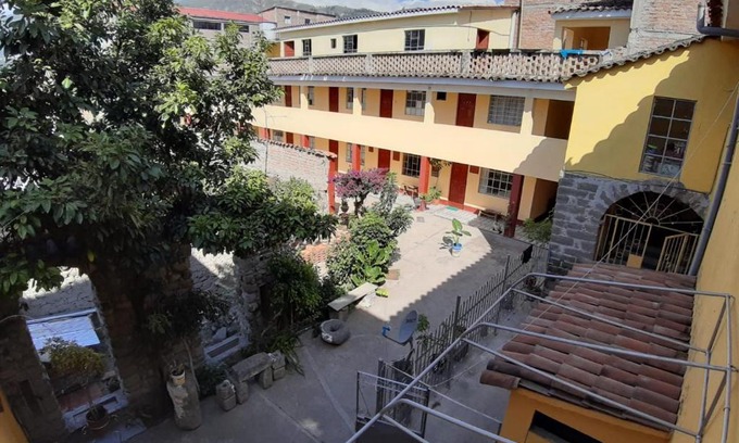 Ayacucho House | HOSPEDAJE CENTRAL