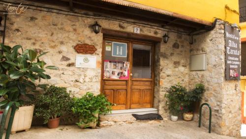 Guadalupe House | Hostal Alba Taruta