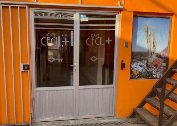 Vallenar House | Hostal CECIL +