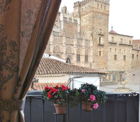 Guadalupe House | Hostal Cerezo 2
