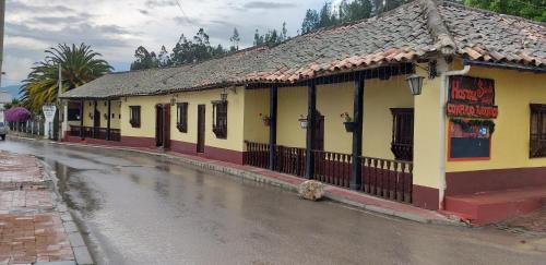 Iza Hotel | Hostal ComplejoTurístico Santa Isabel