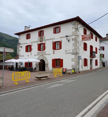 Valcarlos House | Hostal del Camino de Santiago