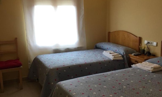 San Miguel de Bernuy House | Hostal RR