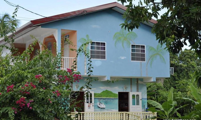 Buccoo Hostel | Hostel ∙ 8 guests